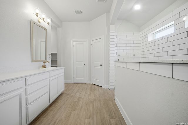 619 CHAMBERS RNCH, San Antonio, TX 78245