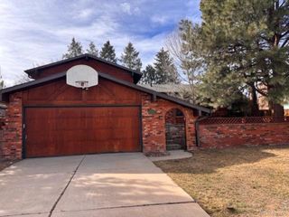 3331 Lakeview Circle, Longmont, CO 80503