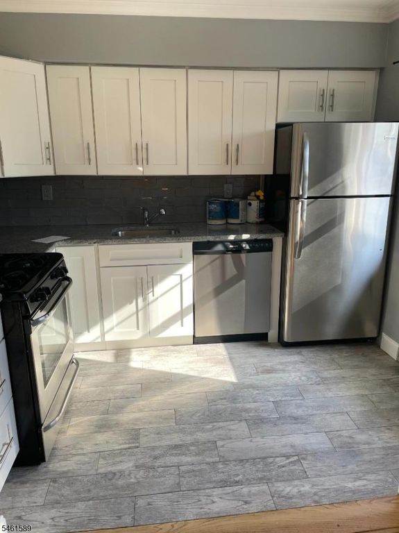 152 Belleville Ave 14, Bloomfield Twp., NJ 07003 — photo 2