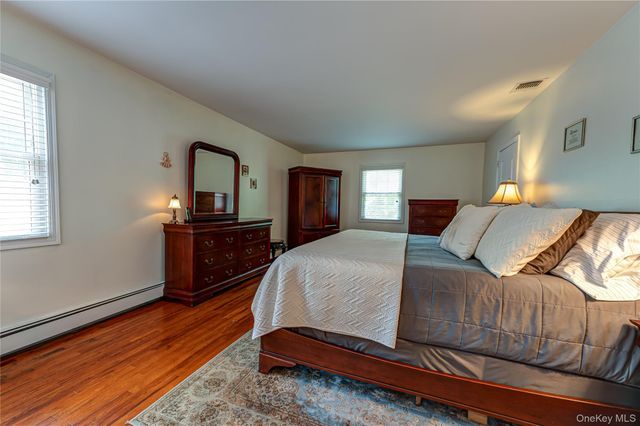 3 Thompson Hill Road, Saint James, NY 11780