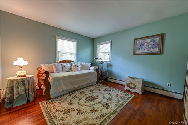 3 Thompson Hill Road, Saint James, NY 11780