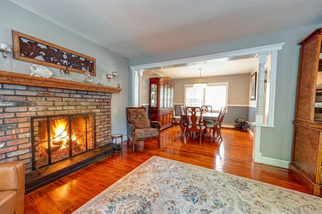 3 Thompson Hill Road, Saint James, NY 11780