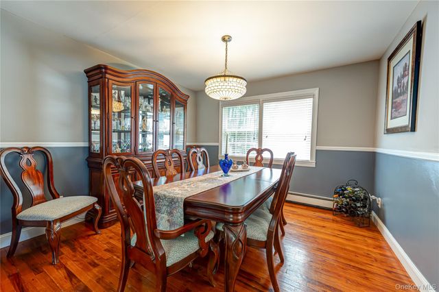 3 Thompson Hill Road, Saint James, NY 11780