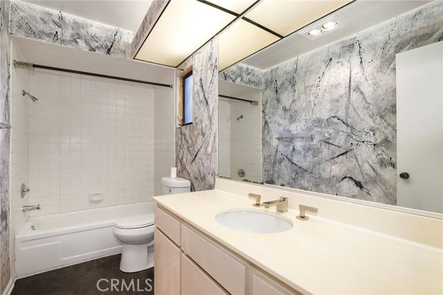 809 Temple Terrace, Los Angeles, CA 90042