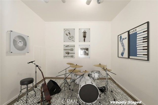 809 Temple Terrace, Los Angeles, CA 90042