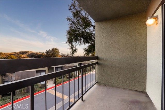 809 Temple Terrace, Los Angeles, CA 90042