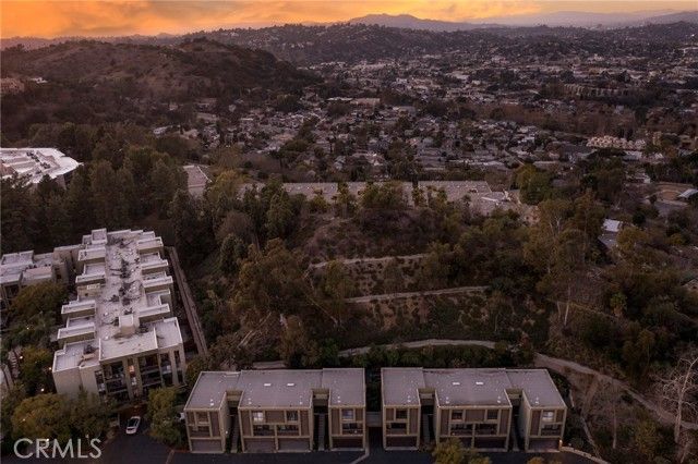 809 Temple Terrace, Los Angeles, CA 90042