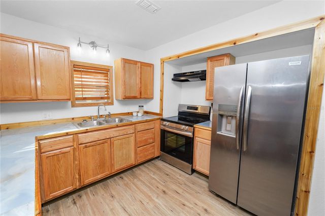 813 N NOKOMIS AVENUE, Lakeland, FL 33815