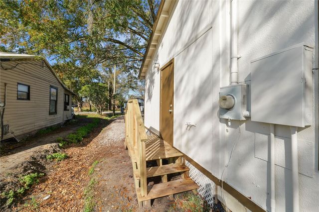 813 N NOKOMIS AVENUE, Lakeland, FL 33815