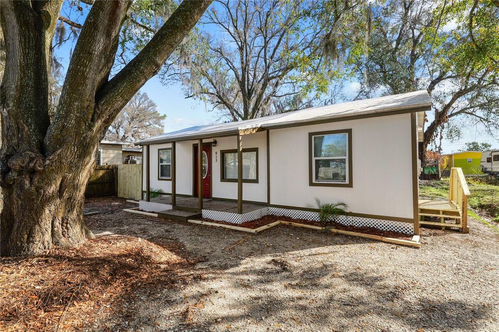 813 N NOKOMIS AVENUE, Lakeland, FL 33815