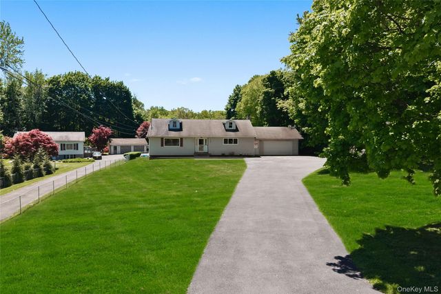 69 Silver Spring Road, New Windsor, NY 12553