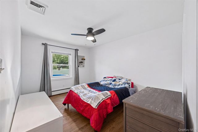 69 Silver Spring Road, New Windsor, NY 12553