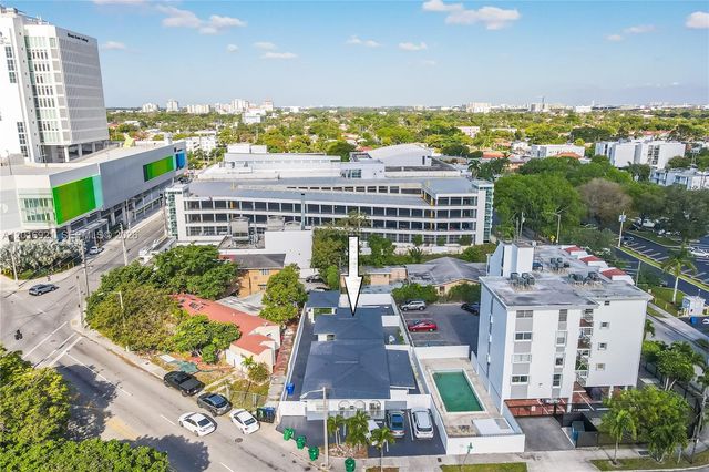 620 Beacom Blvd 4, Miami, FL 33135