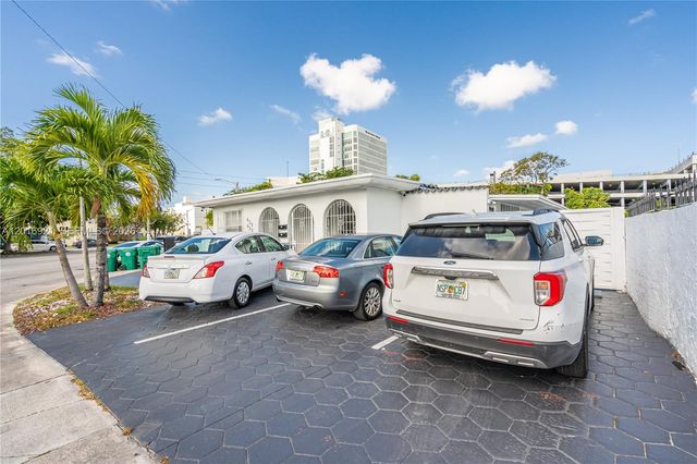 620 Beacom Blvd 4, Miami, FL 33135