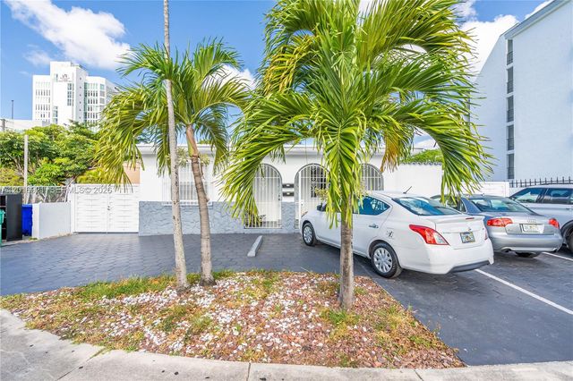 620 Beacom Blvd 4, Miami, FL 33135
