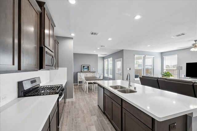 33002 Carolyns Perfection Loop, Fulshear, TX 77441