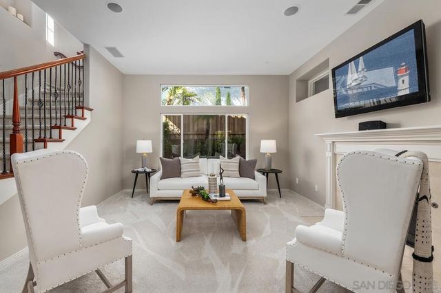 4972 Manor Ridge Ln, San Diego, CA 92130