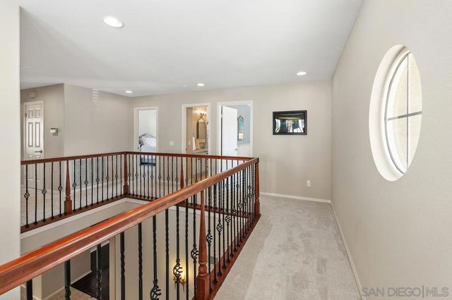 4972 Manor Ridge Ln, San Diego, CA 92130