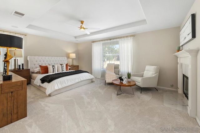 4972 Manor Ridge Ln, San Diego, CA 92130