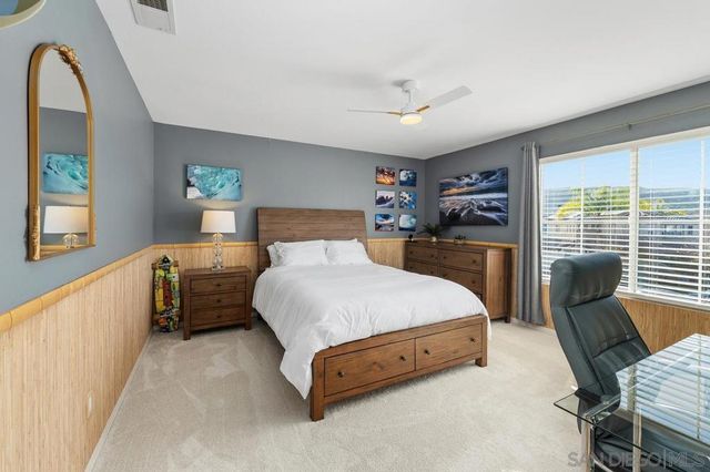 4972 Manor Ridge Ln, San Diego, CA 92130