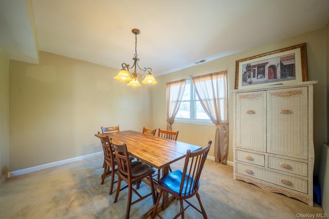 9 Michael Court, Centereach, NY 11720