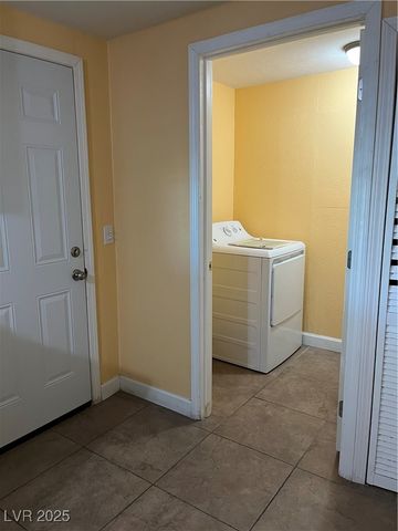 2273 Toiyabe Street, Las Vegas, NV 89156