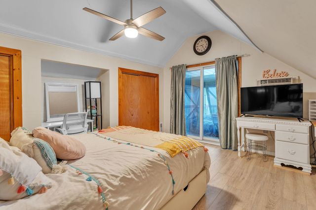70 Shadow Lane, Hinesburg, VT 05461