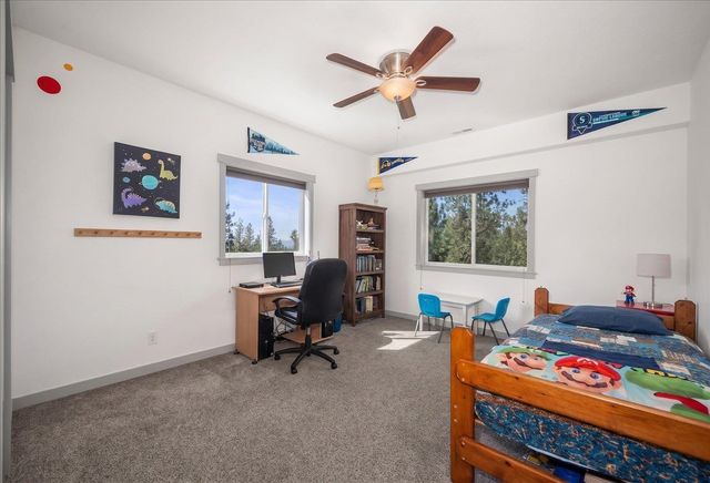 10107 N Wieber Rd, Spokane, WA 99208