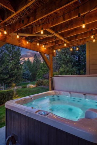 10107 N Wieber Rd, Spokane, WA 99208