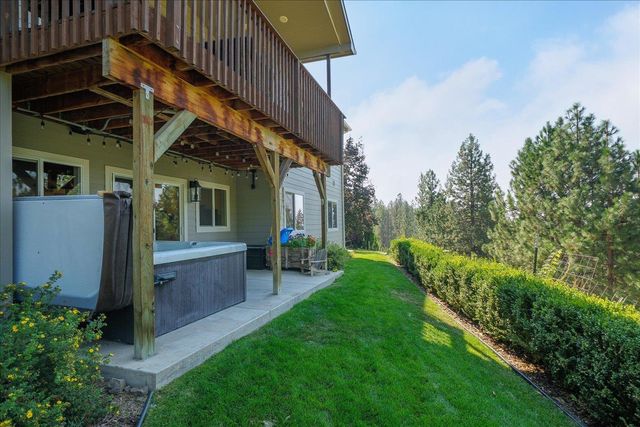 10107 N Wieber Rd, Spokane, WA 99208