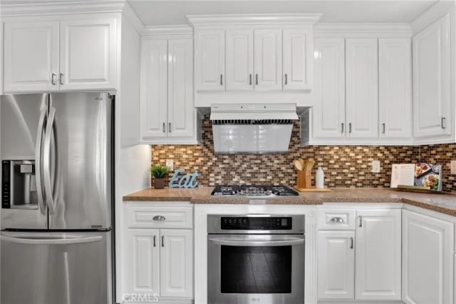 1786 Asbury Drive, Pasadena, CA 91104