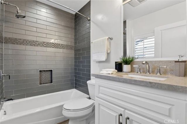 1786 Asbury Drive, Pasadena, CA 91104