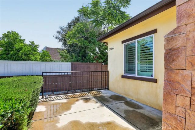 1786 Asbury Drive, Pasadena, CA 91104