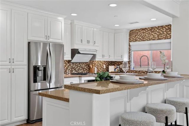 1786 Asbury Drive, Pasadena, CA 91104