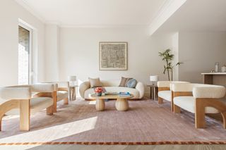 7829 Austin St Apt TH13, New York City, NY 11375