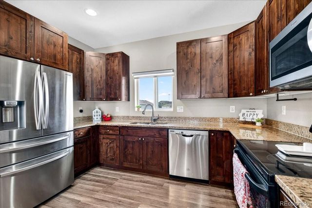 48 S 4th Avenue, Deer Trail, CO 80105