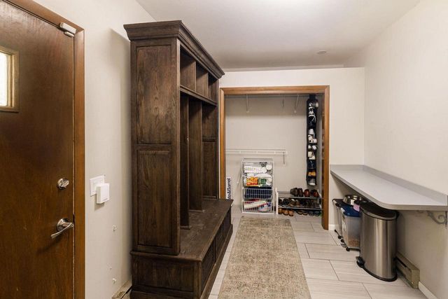 9495 N Fairway CIRCLE, Bayside, WI 53217