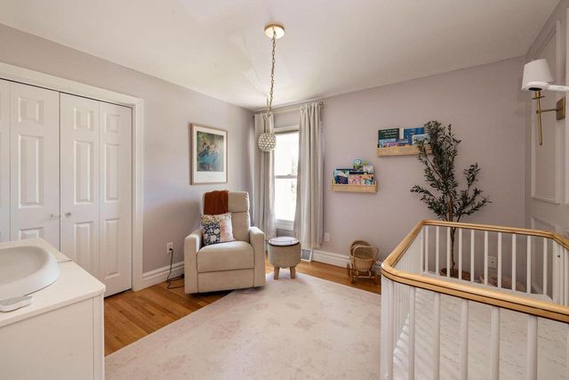 9495 N Fairway CIRCLE, Bayside, WI 53217