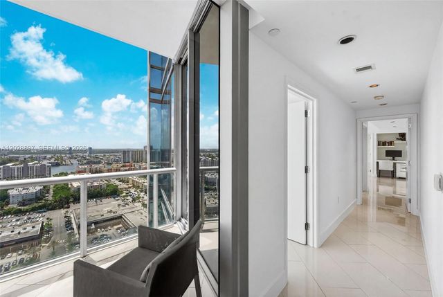 17121 Collins Avenue 2601, Sunny Isles Beach, FL 33160