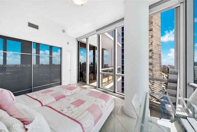 17121 Collins Avenue 2601, Sunny Isles Beach, FL 33160