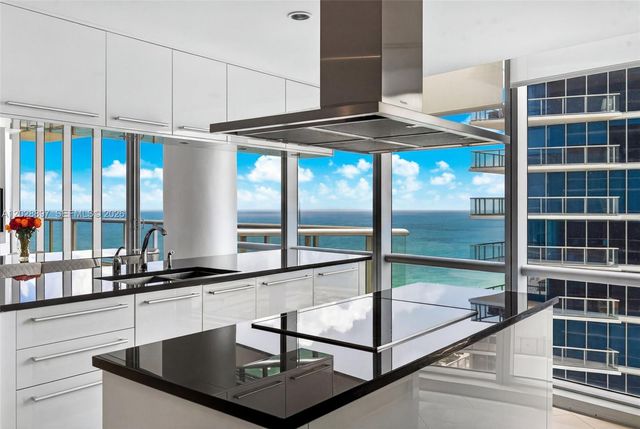 17121 Collins Avenue 2601, Sunny Isles Beach, FL 33160