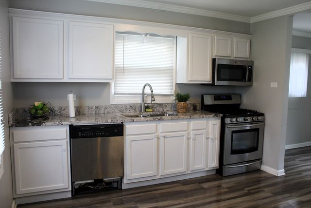 4627 Custer Avenue, Lyons, IL 60534