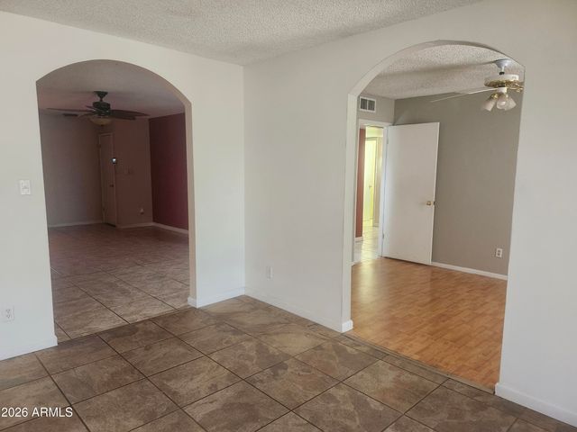 9645 N 63RD Drive, Glendale, AZ 85302