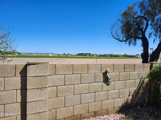 9645 N 63RD Drive, Glendale, AZ 85302