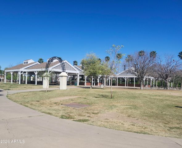 9645 N 63RD Drive, Glendale, AZ 85302