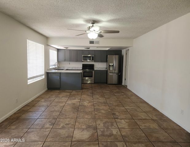 9645 N 63RD Drive, Glendale, AZ 85302