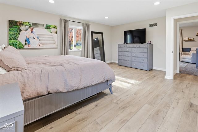 222 Bays Drive, Noblesville, IN 46062