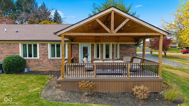 222 Bays Drive, Noblesville, IN 46062