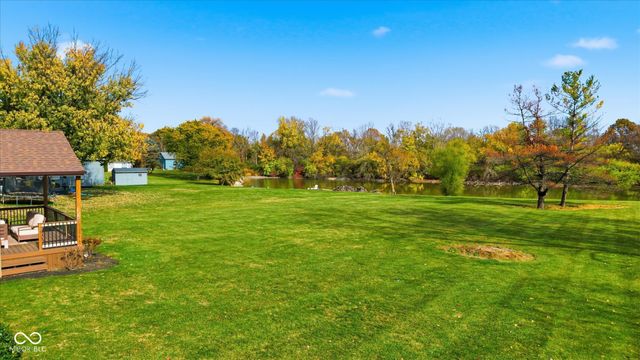 222 Bays Drive, Noblesville, IN 46062