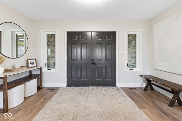 222 Bays Drive, Noblesville, IN 46062